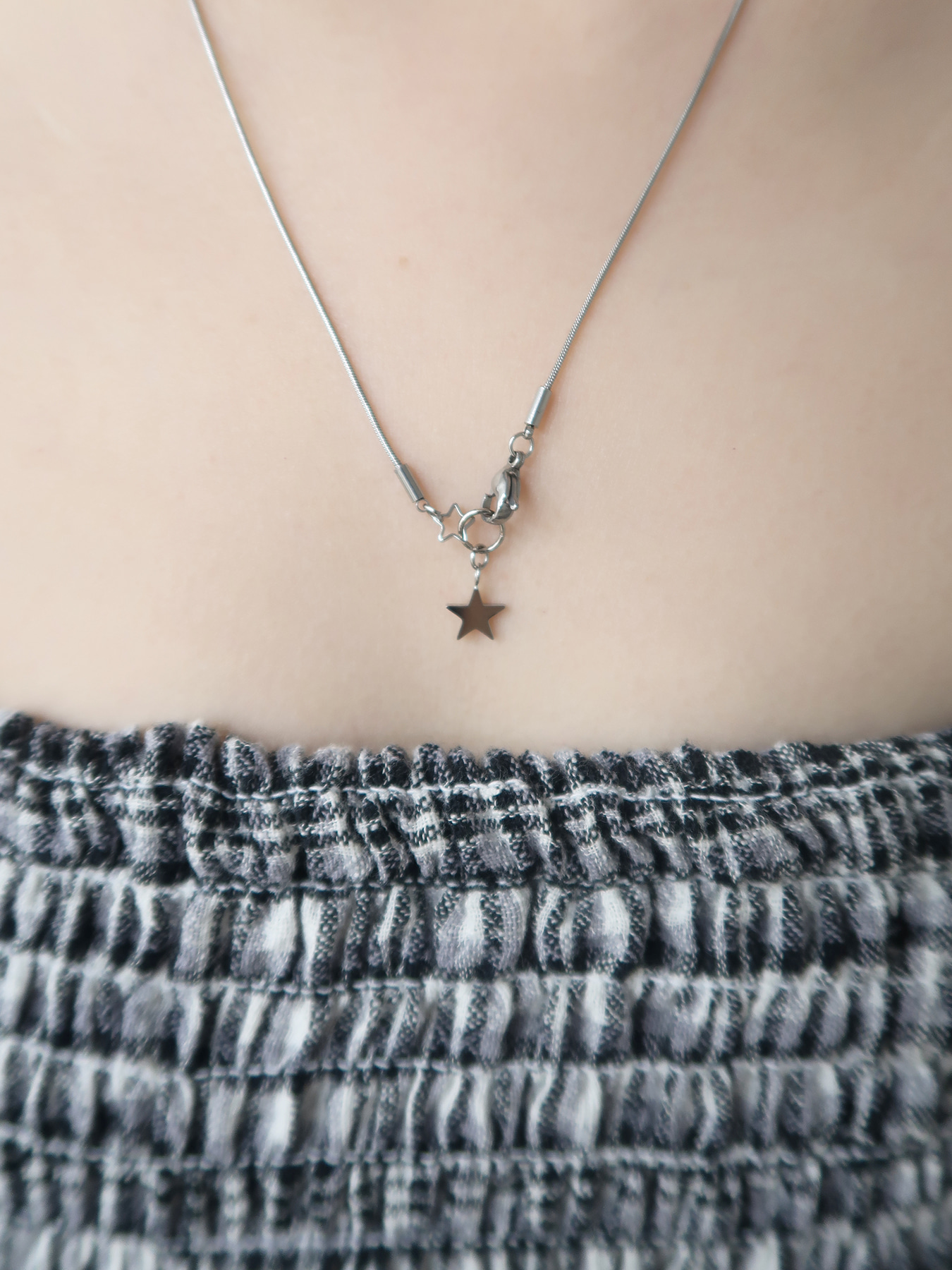 2 star necklace